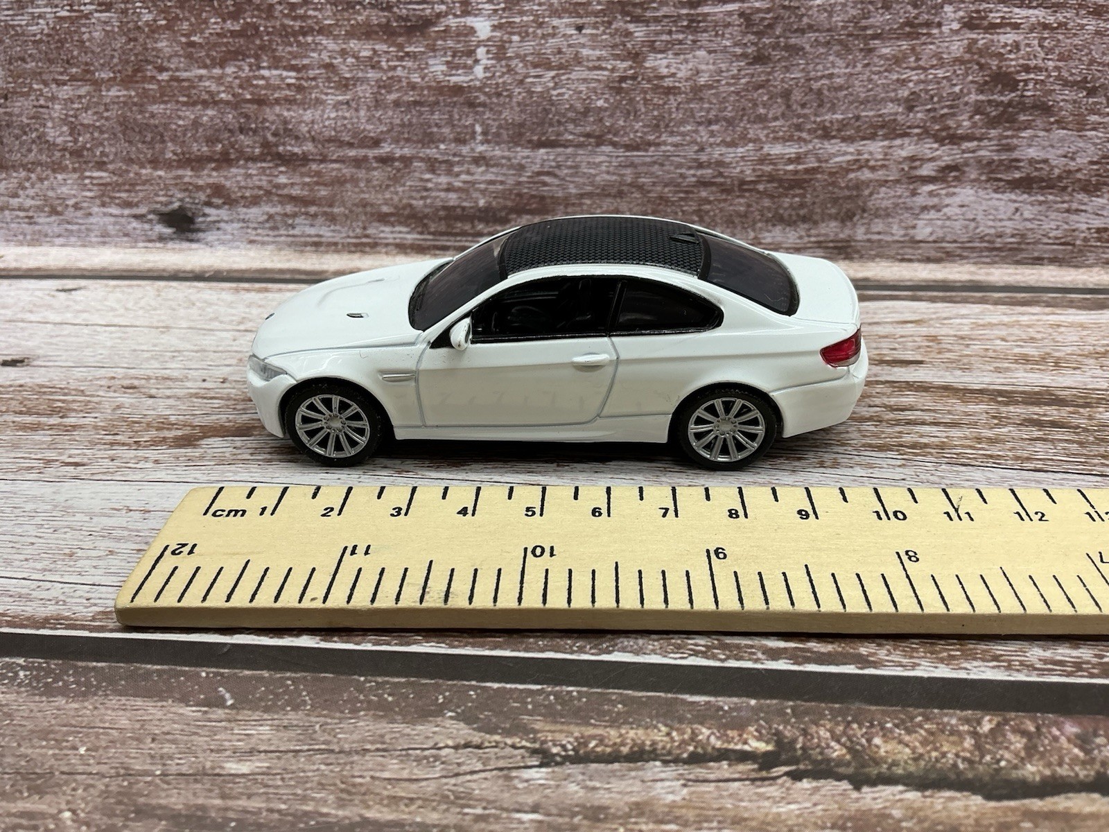 Motomax 1/43 ~ BMW M3 E92 Coupe ~ White