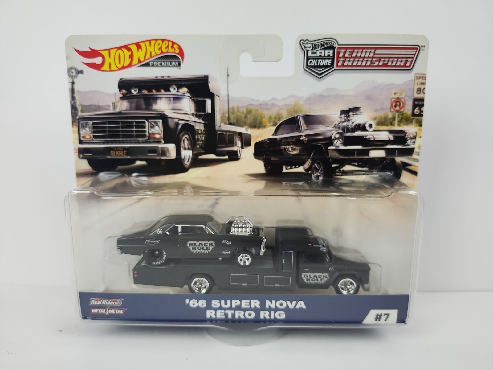 Hot Wheels ’66 Super Nova & Retro Rig Black Hole #7 Team Transport Car Culture