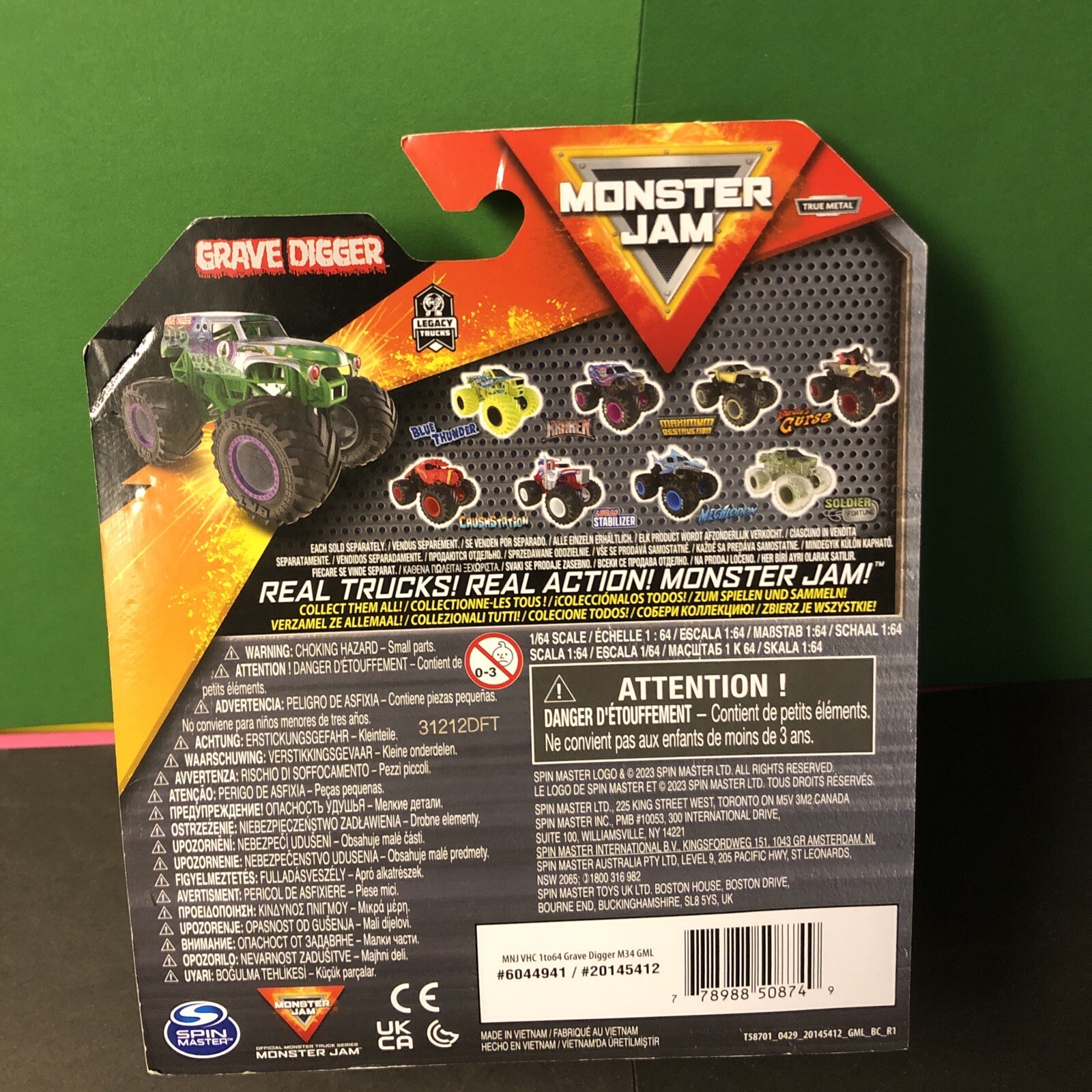 SPIN MASTER 2024 MONSTER JAM 25TH ANN. GRAVE DIGGER LEGACY TRUCKS SERIES 34 NEW!