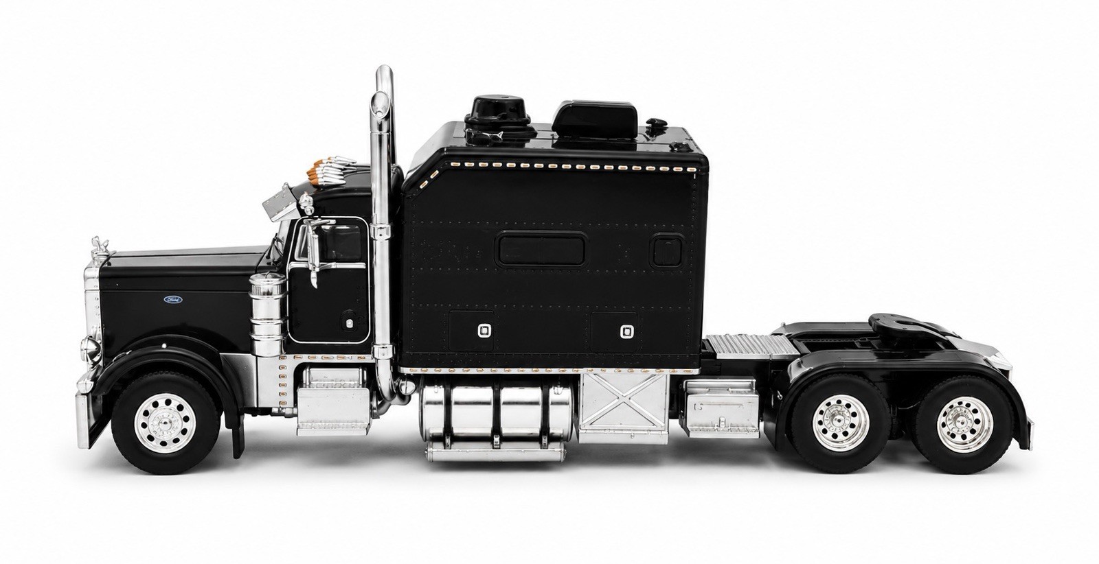 IXO MODELS 2002 PETERBILT 379 CUSTOM SLEEPER BLACK 1:64 SCALE