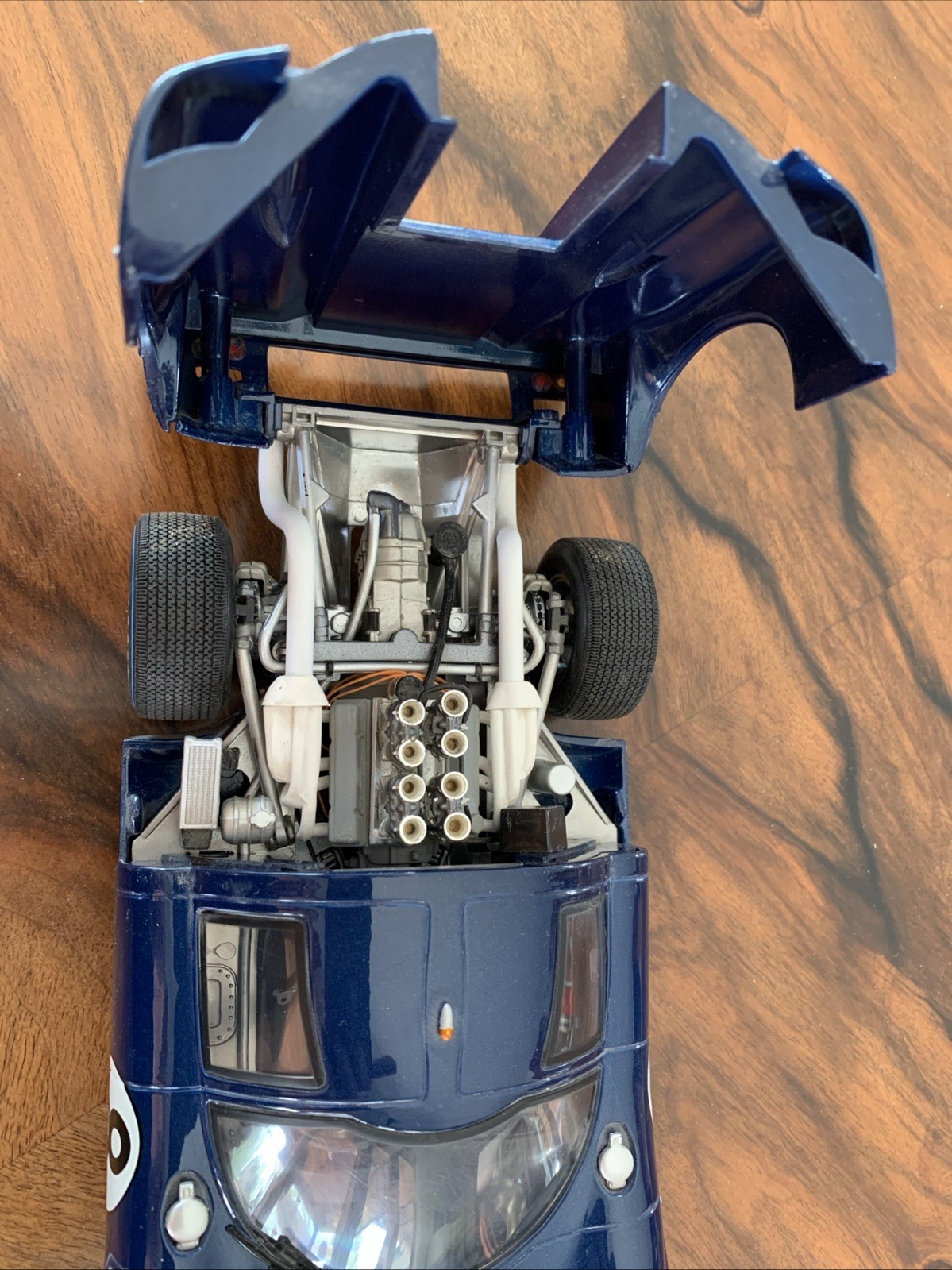 GMP 1969 Daytona Air T70 Lola Coupe #8 Leslie/Motschenbacher 1:18 – 1 of 1500