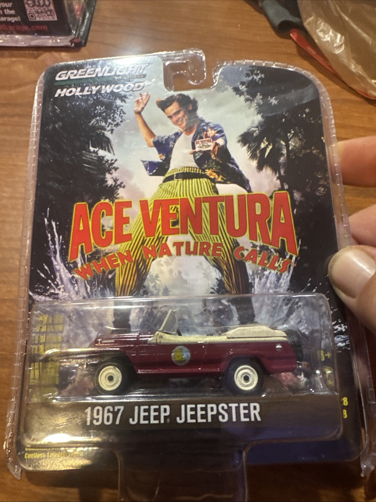 Greenlight Hollywood series 1967 Jeepster Ace Ventura Pack Damage
