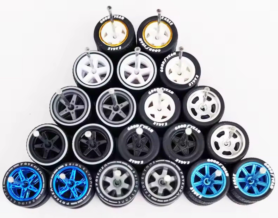 1/64 Scale Wheels & Rubber Tires (10 Sets) Real Riders fits Hot Wheels Set V