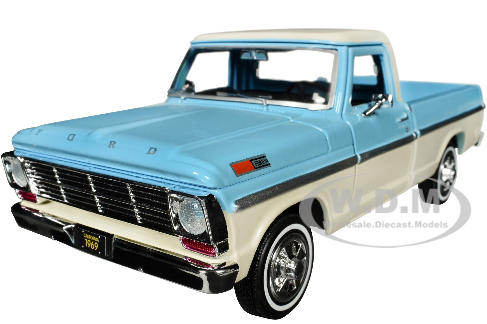 1969 FORD F-100 PICKUP LIGHT BLUE & CREAM 1/24 DIECAST MODEL BY MOTORMAX 79315