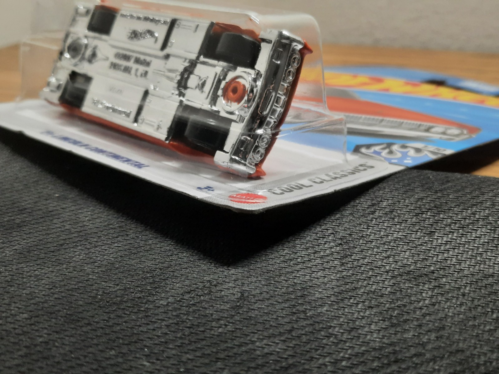 2026 Hot Wheels 64 Lincoln Continental