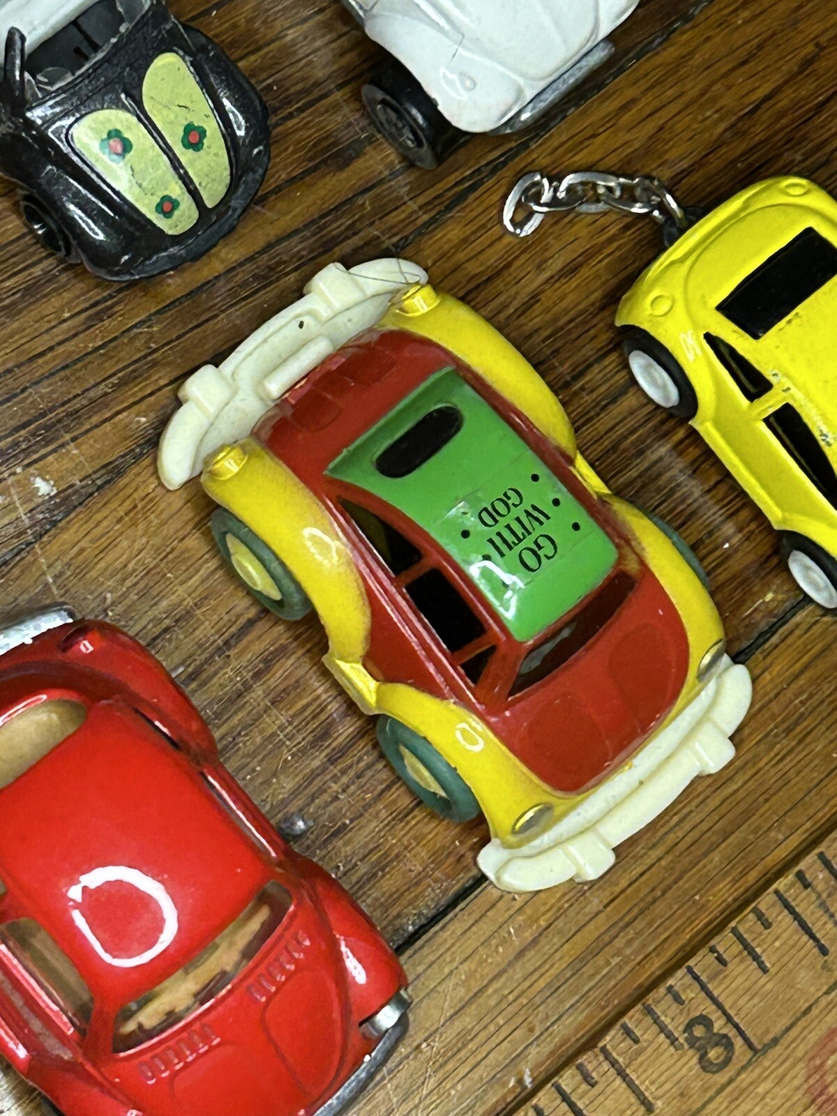 Diecast Plastic Mix Toy Car Lot Kintoy Hot Wheels Maisto Volkswagen VW Beetle