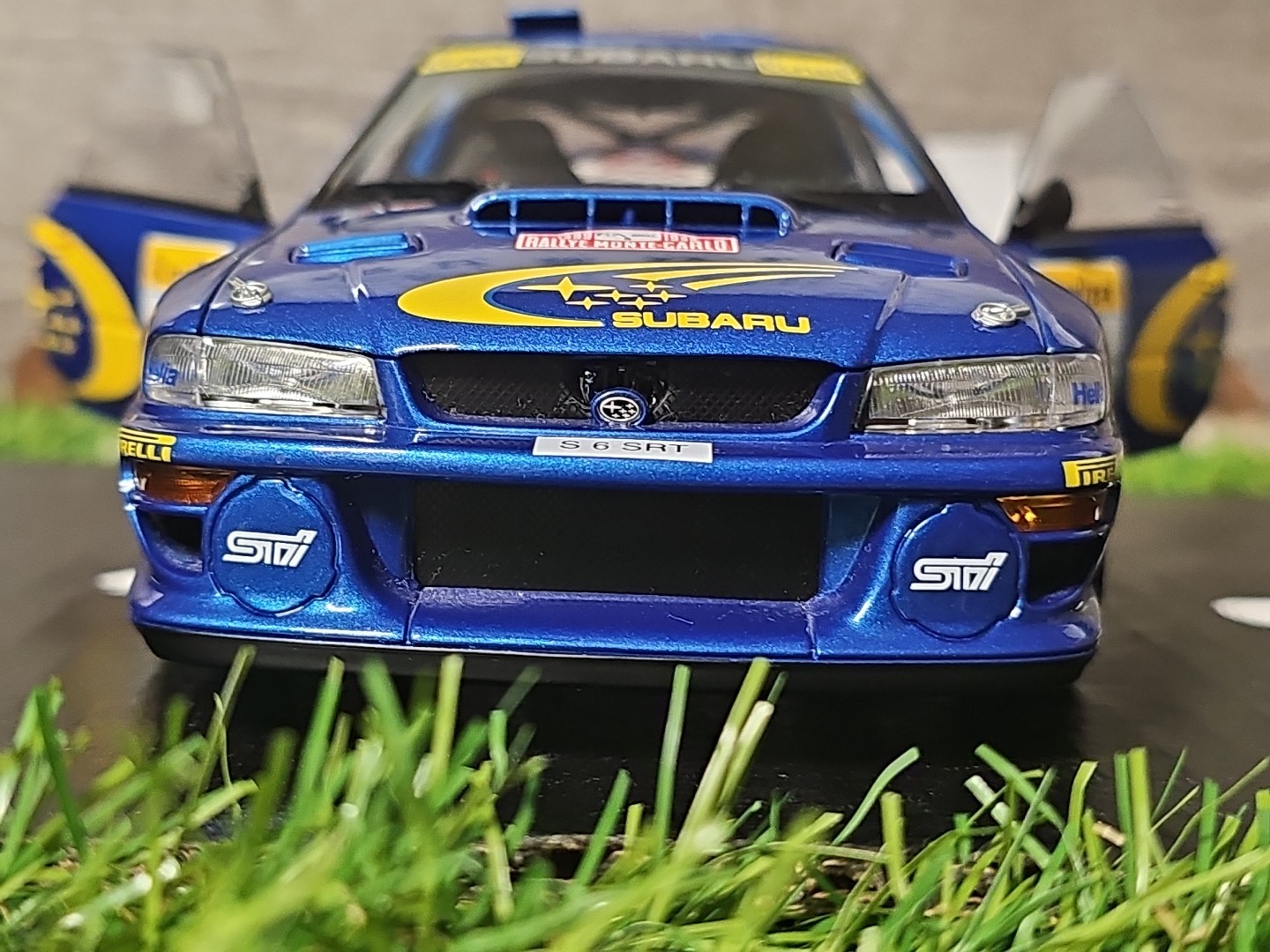 Autoart 89992 – Subaru Impreza WRC Monte Carlo Rally Burns Reid 1:18 Diecast Car