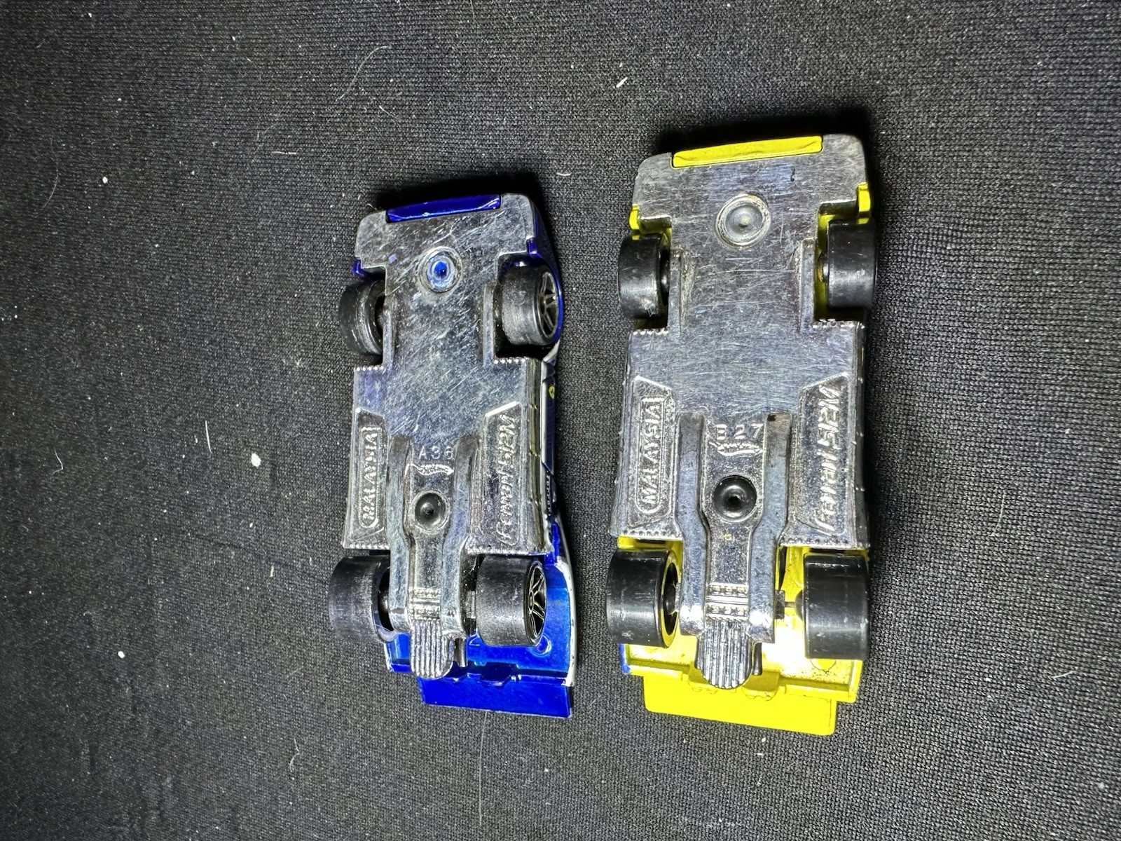 Lot Of 2, Hotwheels Loose Ferrari 512M Opening Hoods Blue And Yellow 2009