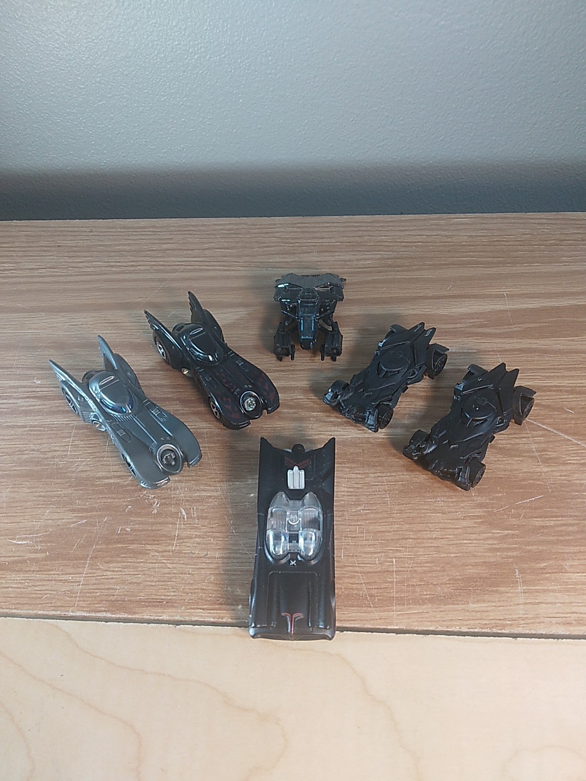 Hot Wheels Mattel Batman Batmobile DC Comics Lot Of 6 “READ”