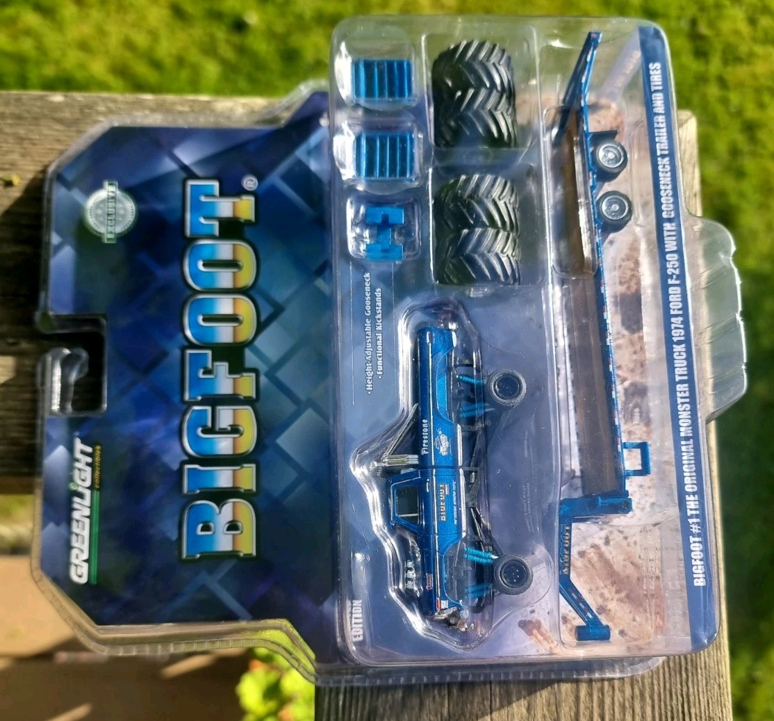 2019 Exclusive Greenlight Collections Limited Edition BIGFOOT With Trailer MIP