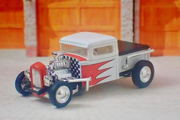 1932 Ford Model-A Supercharged Flathead V8 Street Rod Pick-up 1/64 Scale Ltd W