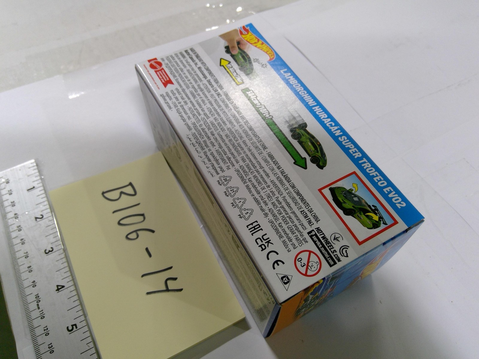 Hot Wheels Lamborghini Huracan Super Trofeo EVO2 Car 3+ Street Power Green New