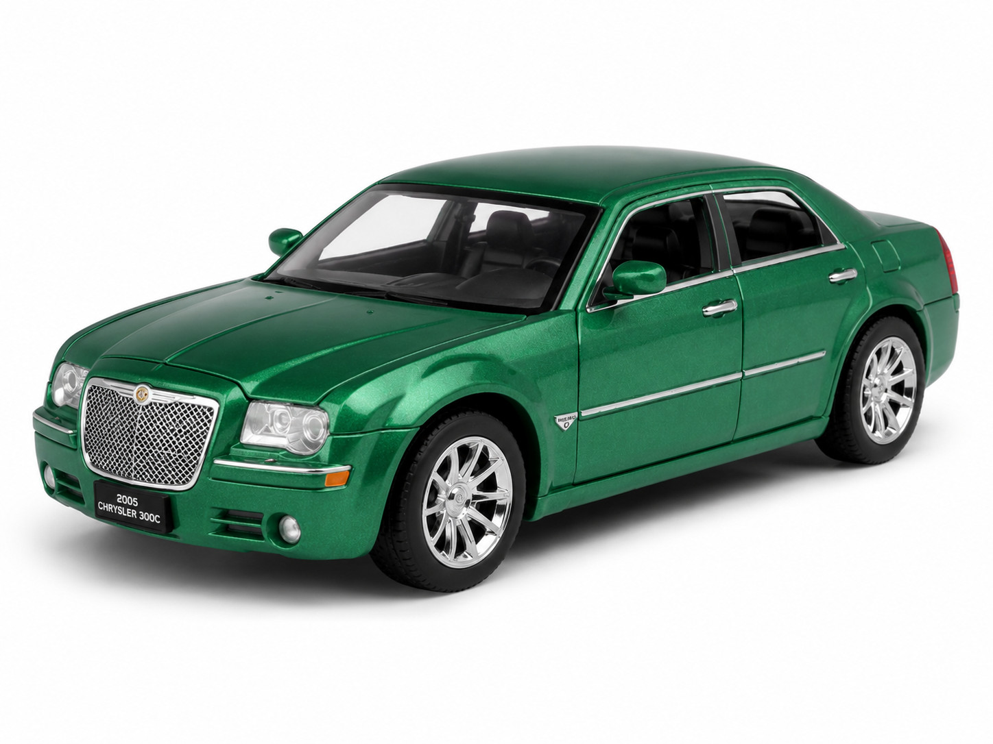Chrysler Hemi 300C 2005 scale 1:18 Maisto metalized green