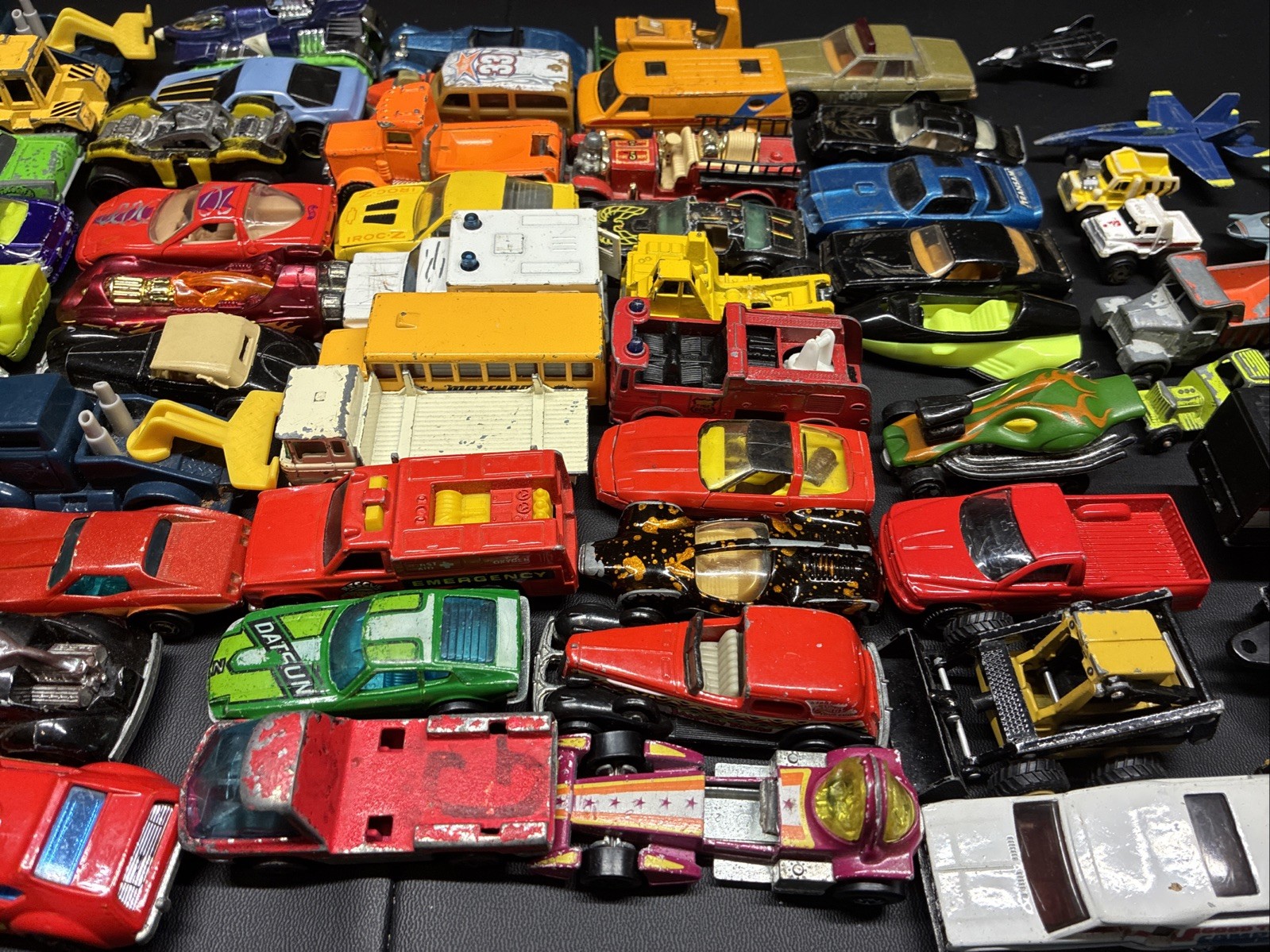 89 LOT DIECAST Metal Cars Trucks Loose Hot Wheels Matchbox Bulk Varied 80s 70s