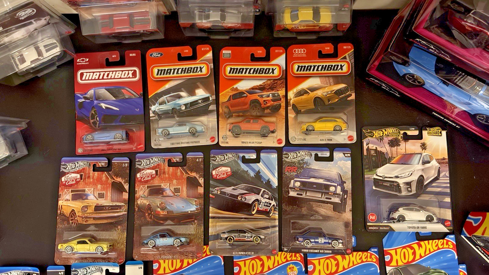 Hot Wheels Car Culture Formula 1 Matchbox 1:64 Die-cast Vehicle Chase Car Lot