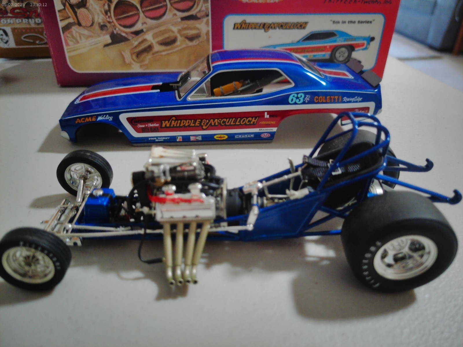 RARE SAMPLE WHIPPLE & McCULLOCH 1:24 FLOPPERS NITRO FUNNY CAR DRAG RACING 1320