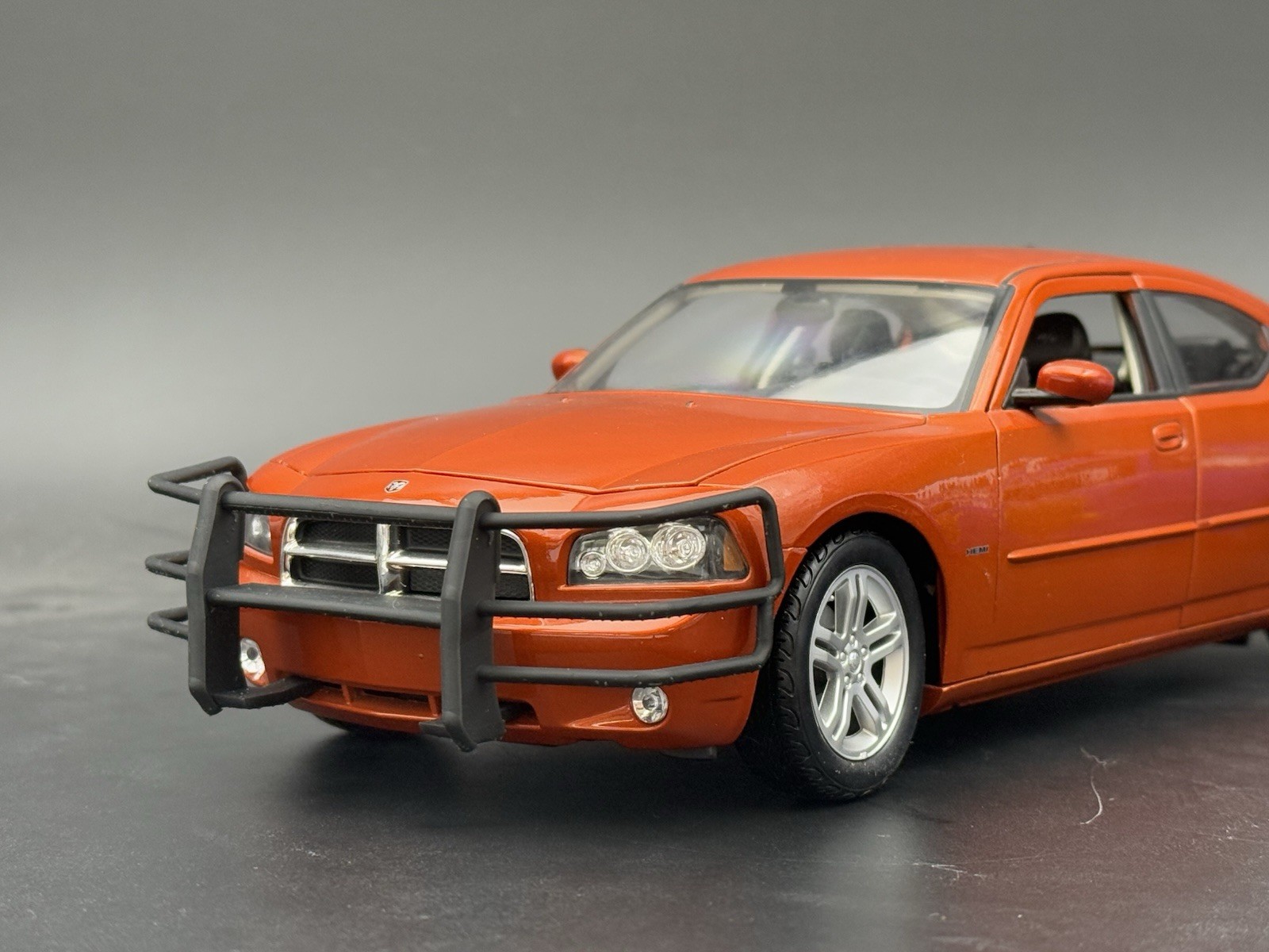 1/18 Go Rhino Wrap Around Push Bumper Pushbar Welly Dodge Charger Police 1851