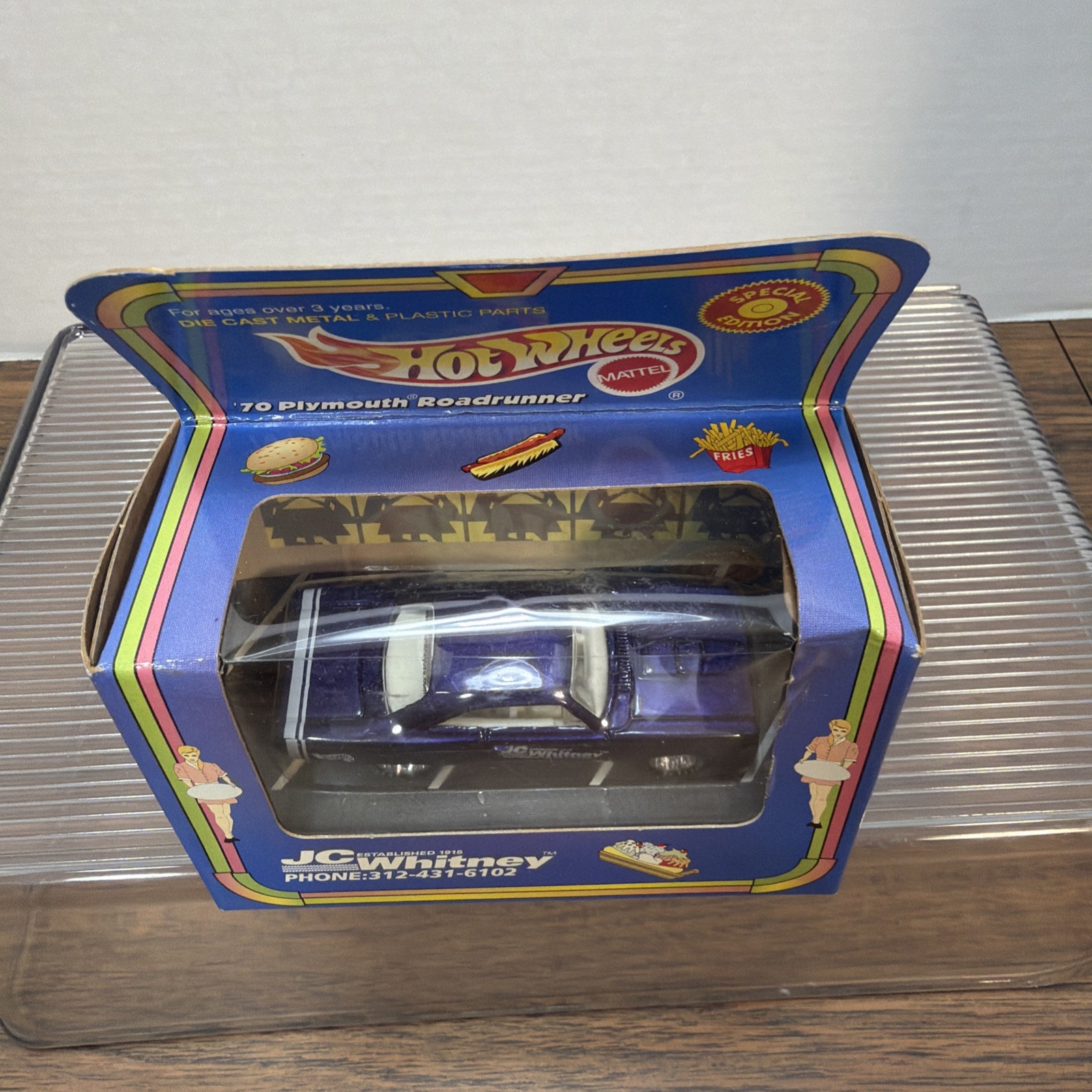 Hot Wheels 1999 JC Whitney ’70 Plymouth Roadrunner Special Edition Purple Car
