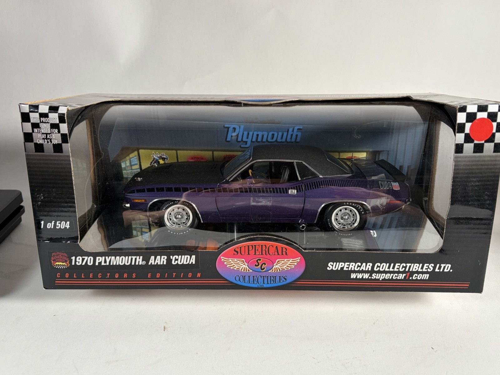 Highway 61 1970 Plymouth AAR Cuda Purple 1/18 Scale Supercar Collect