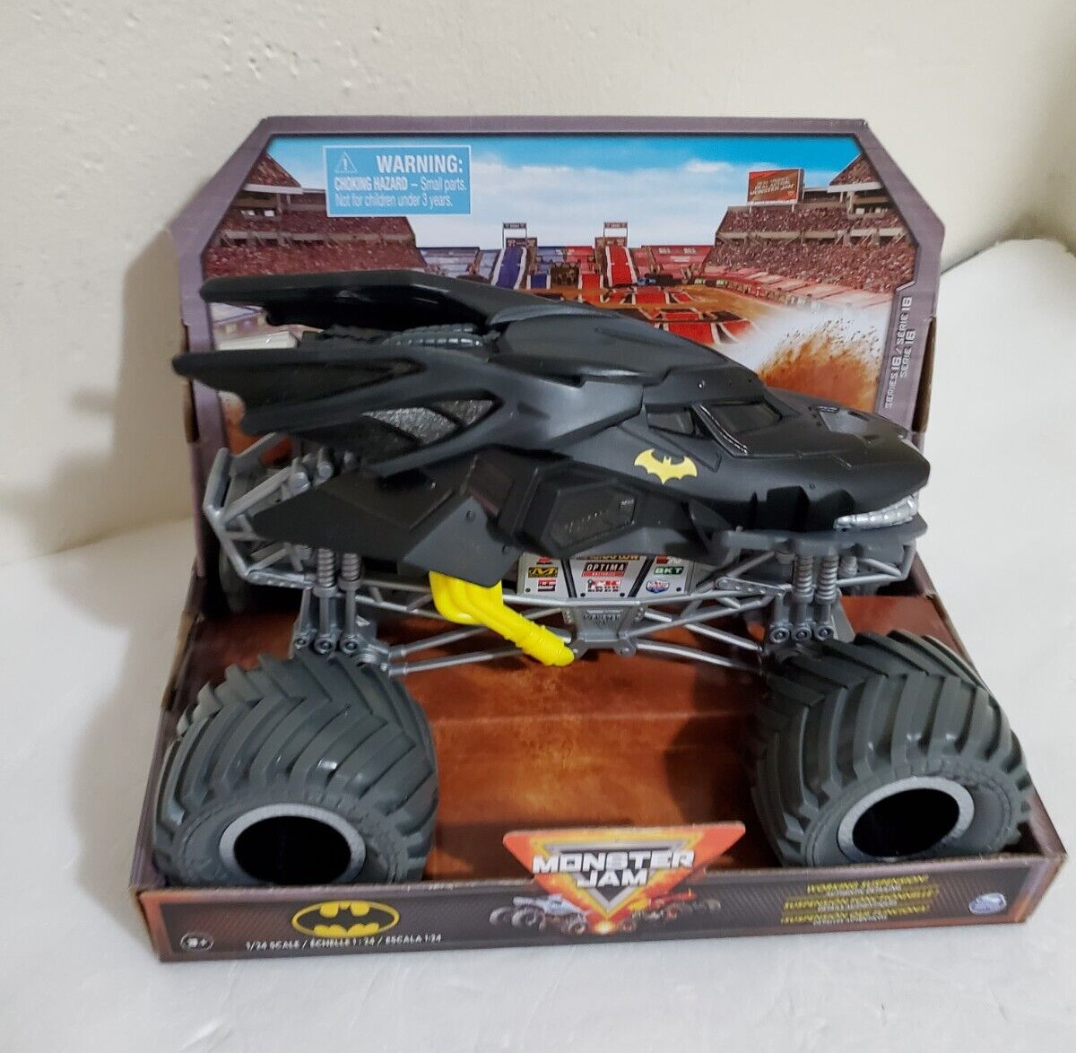 Monster Jam Batman Series 16 True Metal 1:24 Scale by Spin Master Collectible