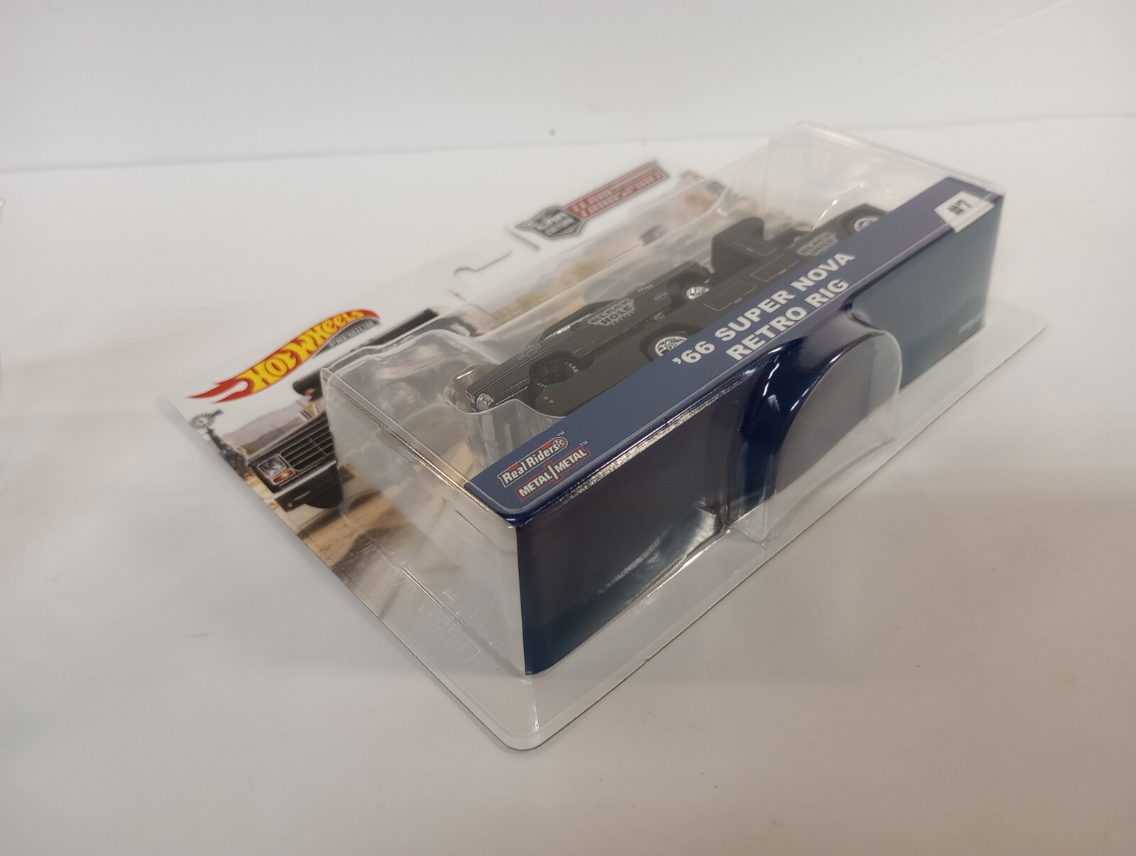 Hot Wheels Car Culture Team Transport #7 ’66 Super Nova Retro Rig ( New )