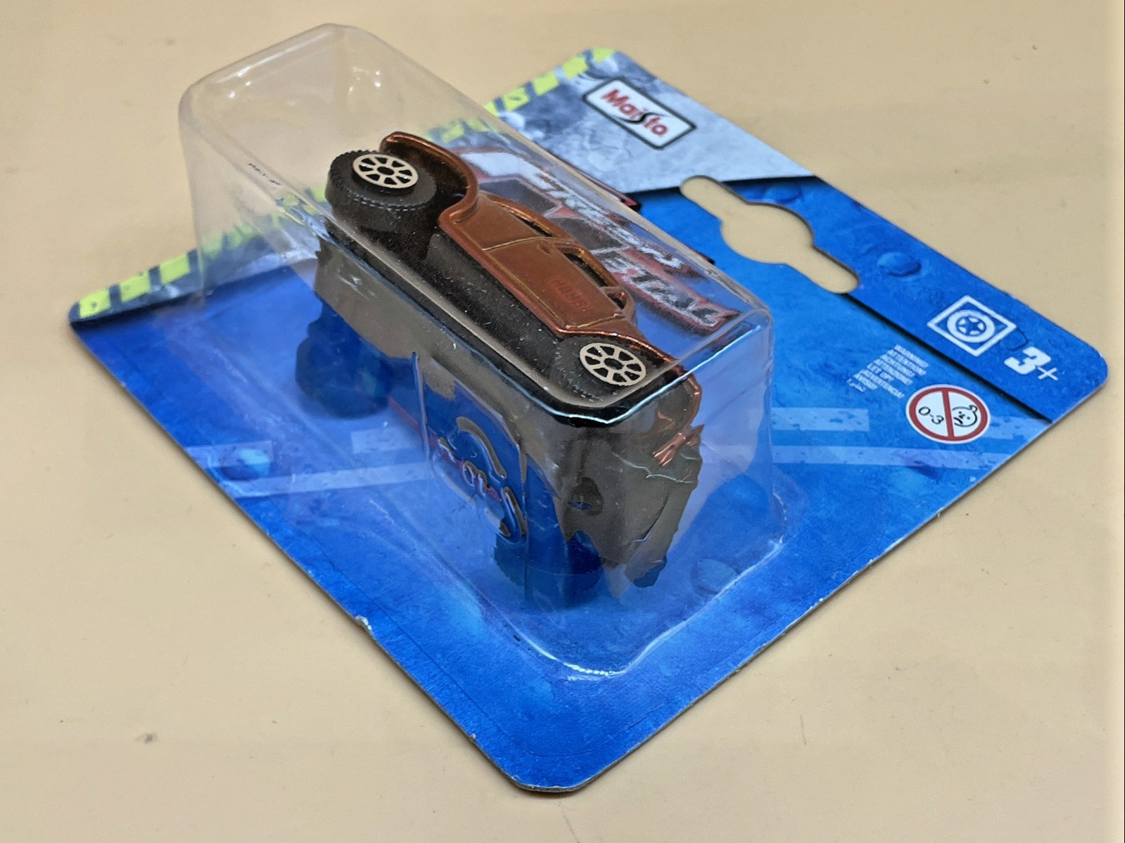 Maisto Fresh Metal VW Beetle Baja Bug Burnt Orange Diecast Sealed Carded