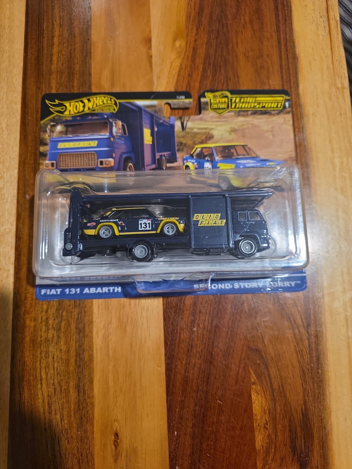 Hot Wheels Team Transport Fiat 131 Abarth Second Story Lorry *CRACKED BLISTER*