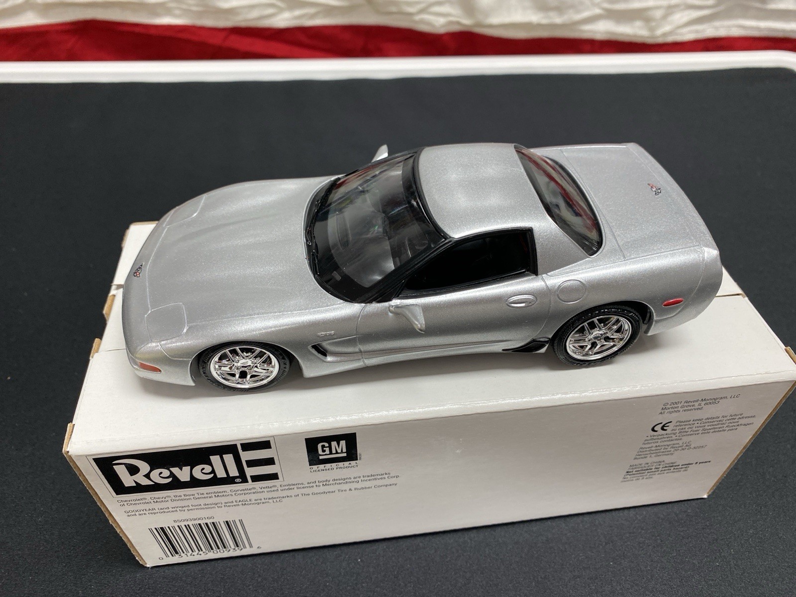 2002 Corvette Z06 Galaxy Silver Promo Model 1/25th Scale, New In Box
