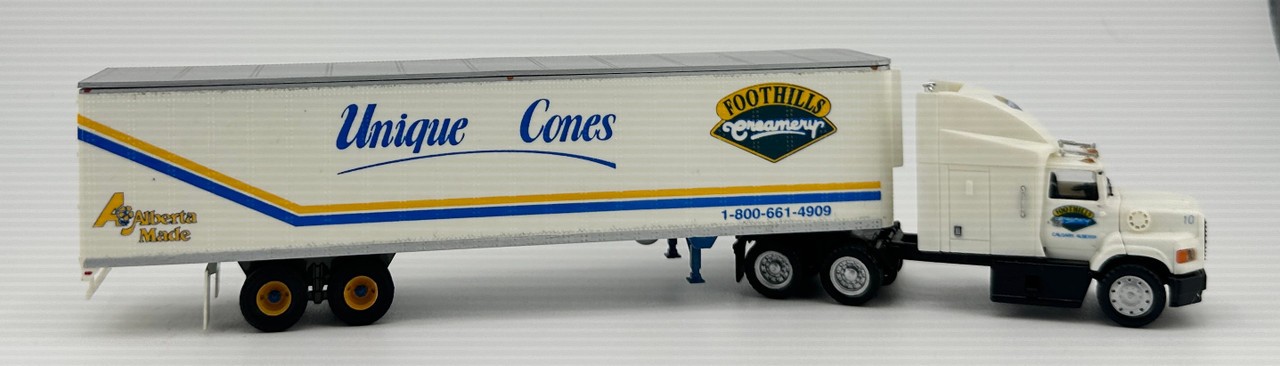 HO 1:87 Promotex Ford Aeromax SC w/ 45′ Reefer Van Trailer – FOOTHILLS CREAMERY