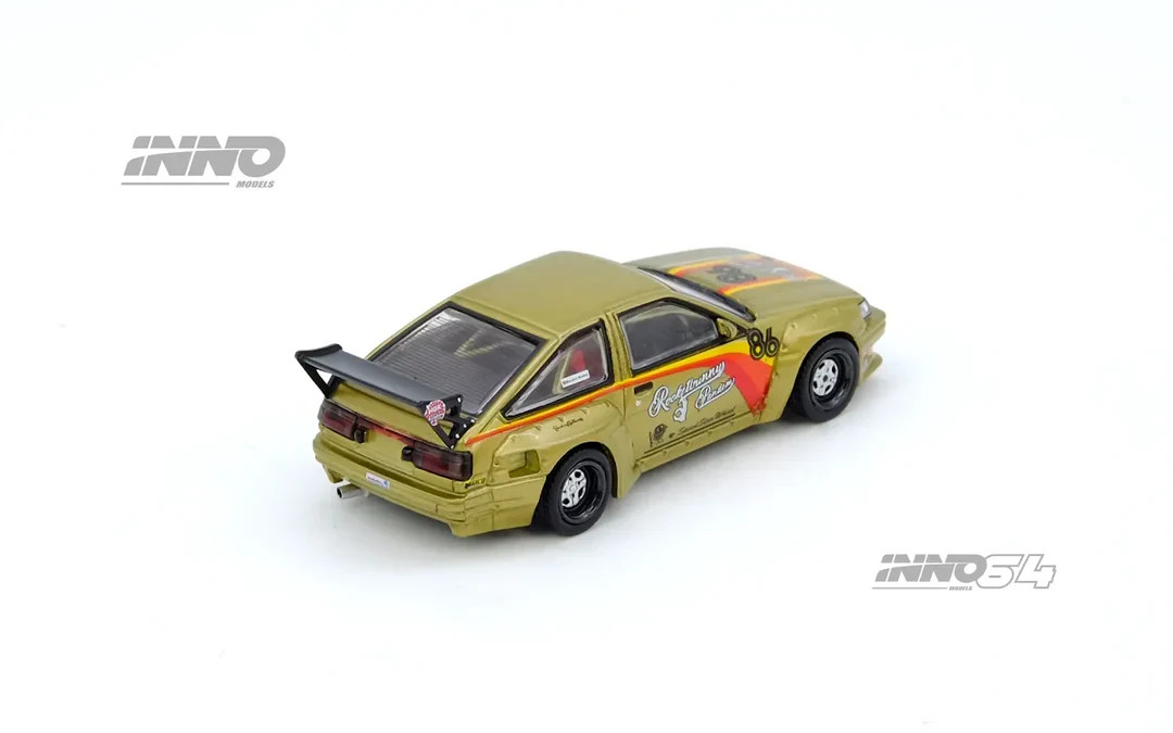 Inno64 1:64 Toyota Corolla AE86 Levin Pandem Rocket Bunny – Gold