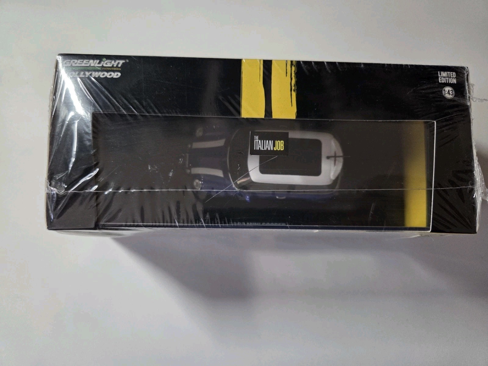 GreenLight The Italian Job 2003 Mini Cooper S – 1:43 Diecast CHASE! 3 Car Set