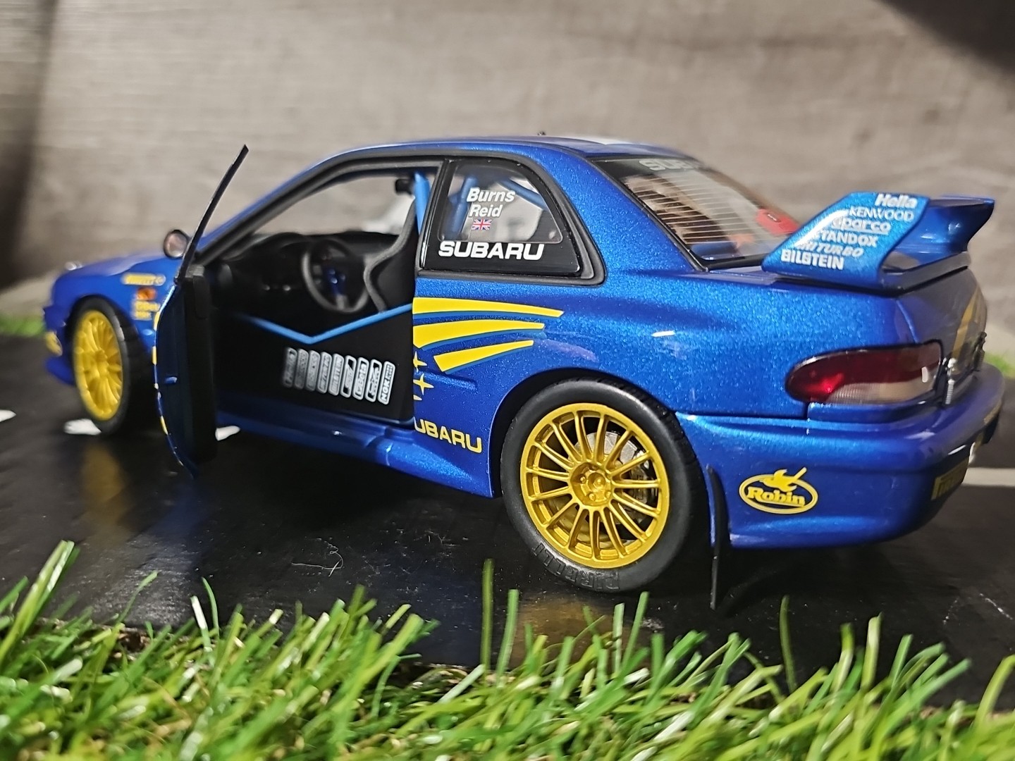Autoart 89992 – Subaru Impreza WRC Monte Carlo Rally Burns Reid 1:18 Diecast Car