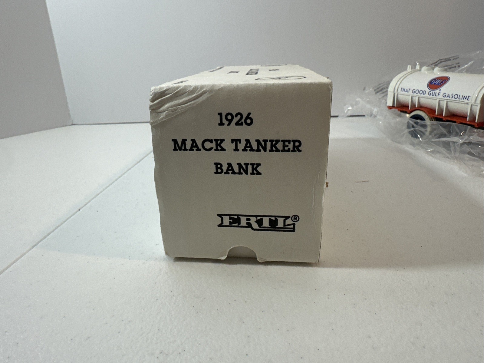 🌟GULF REFINING🌟Made Only 2,511 MACK 1926 TANKER BANK ERTL STOCK #9158