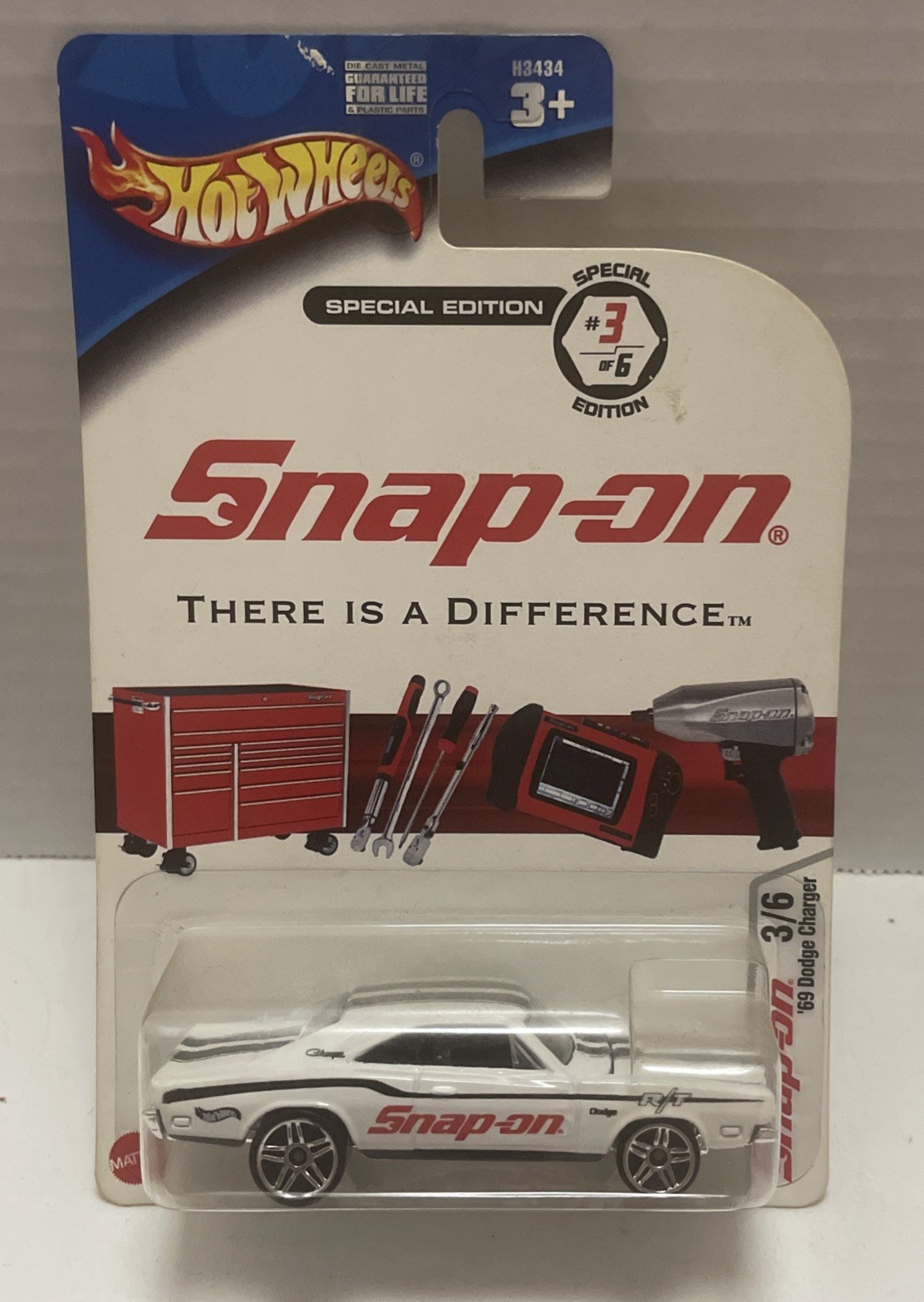 LOT OF 4 HOT WHEELS SNAP-ON CARS- 57 CHEVY, 70 BARRACUDA, 69 CHARGER, 75 MUSTANG