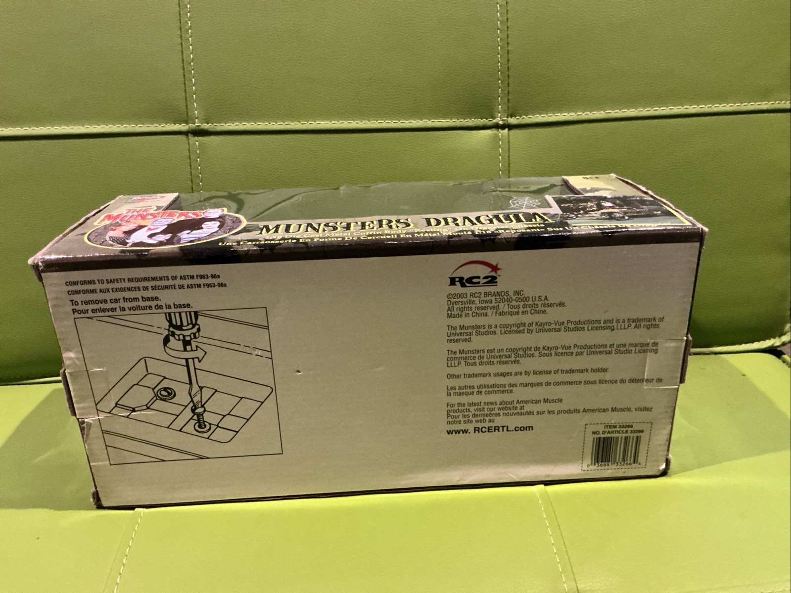 Munsters Dragula Diecast Metal Coffin Dragster Car 1:18 Joyride 2003 NEW