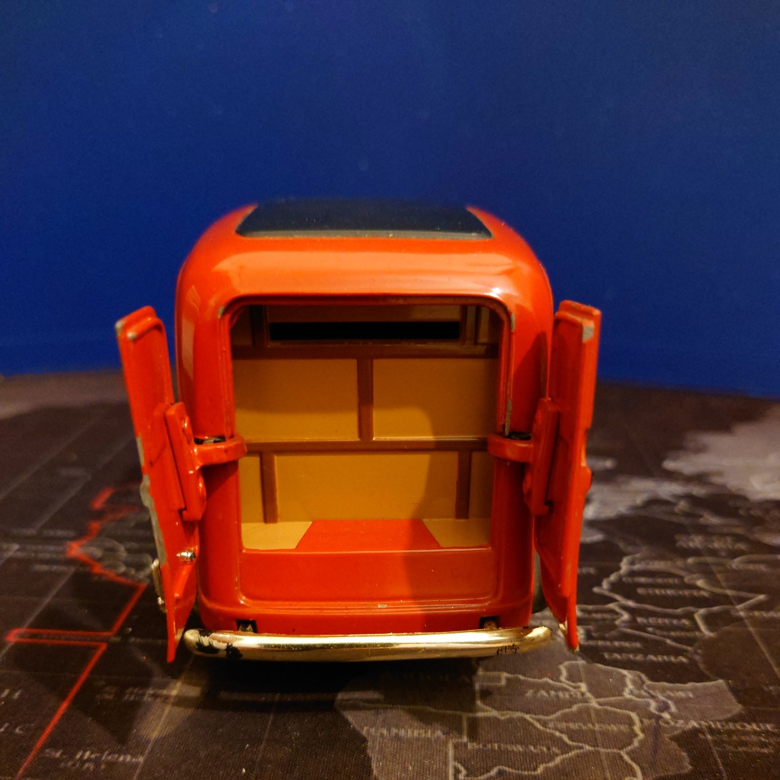 Liberty Classics 1936 Dodge Panel Van 1:25 Scale Diecast Coin Bank Money Box