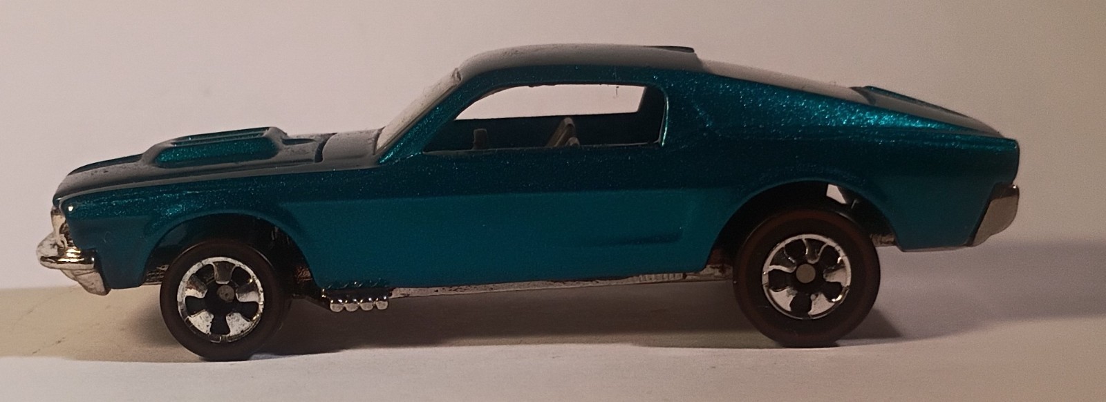 Hot Wheels Vintage Series 2 ’67 Ford Mustang Aqua from 8 Pack w/ Redlines