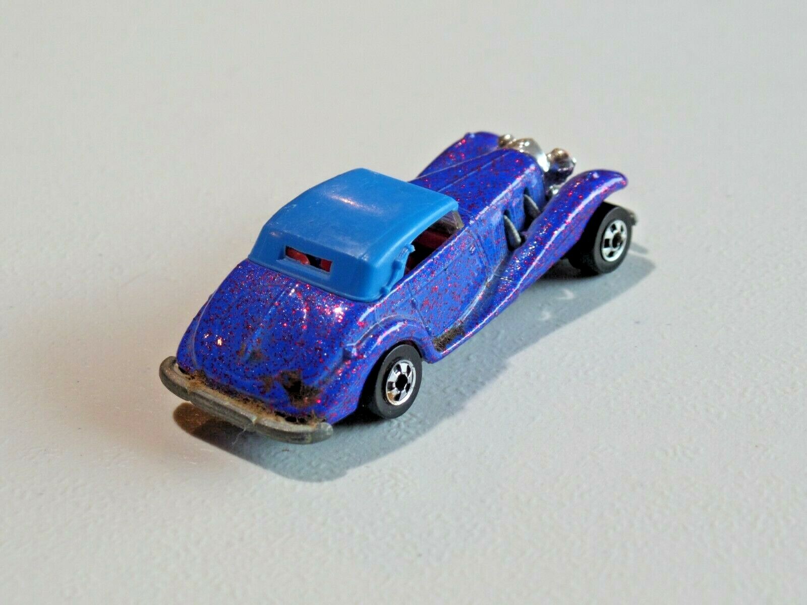 Hot Wheels 1992 Mainline Mercedes 540K Blue w/ Pink Glitter BW Malaysia 7552