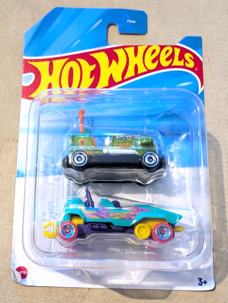 2025 hot wheels roller coaster riders/bumper car 2 pack