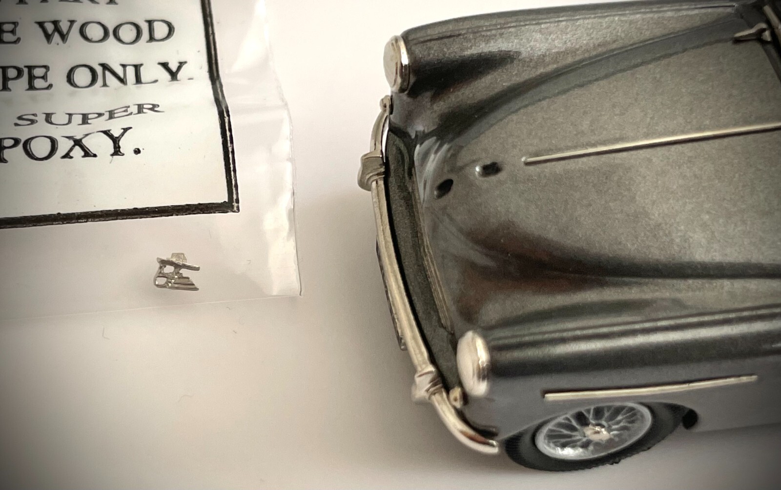 Lansdowne LDM 22x – 1952 Austin A40 Sport Convertible (Gunmetal)