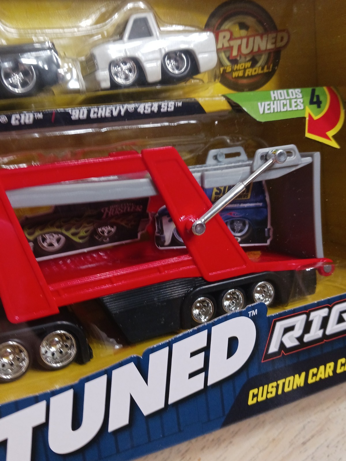 Car Tuned ’87 Chevy C10 Custom Shop-Rigs Car Carrier-3 Pack Series 4-Lot