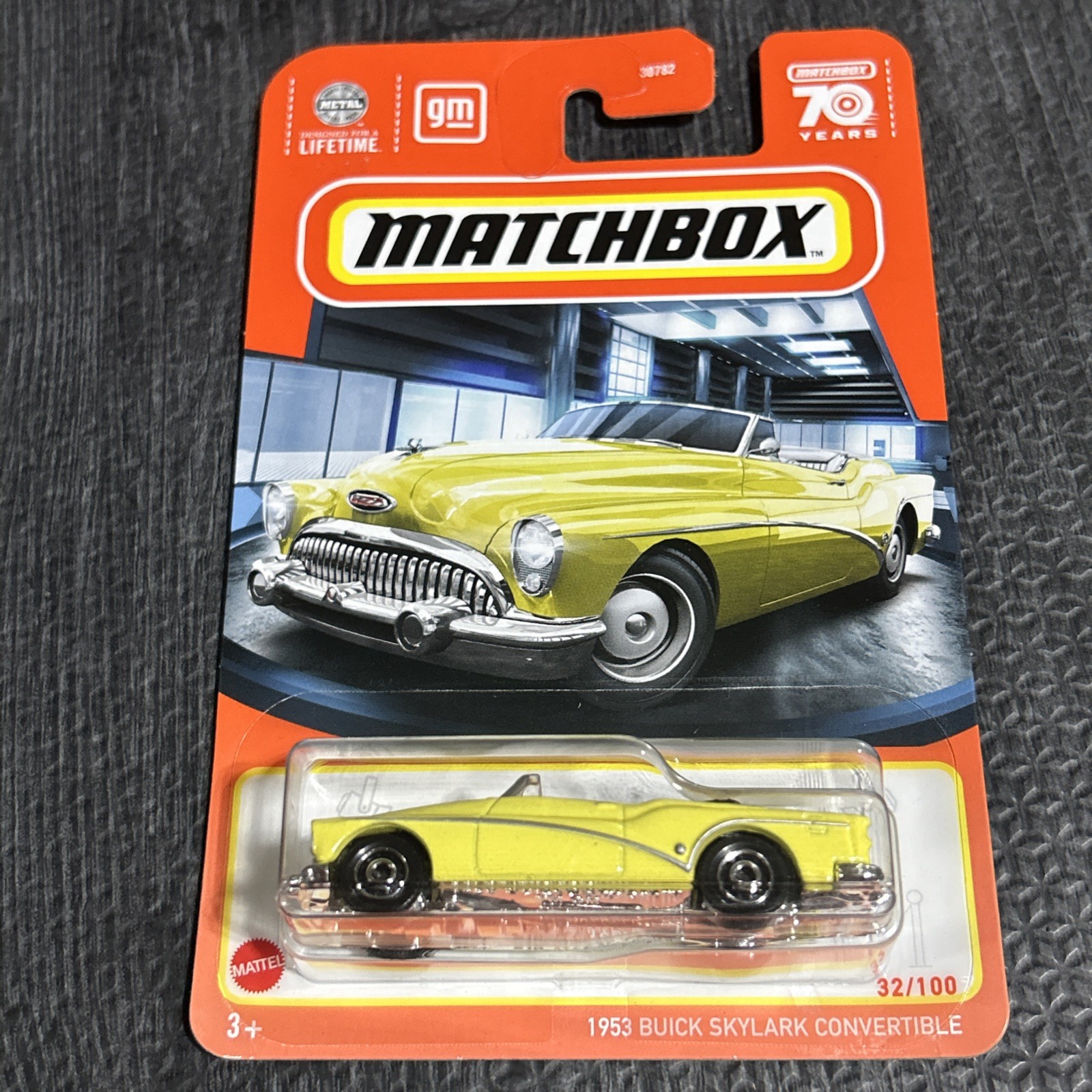 Matchbox Lot Of 10 Basic Mainlines- Chevy, BMW, Ford, Volkswagen, Nissan, Mazda