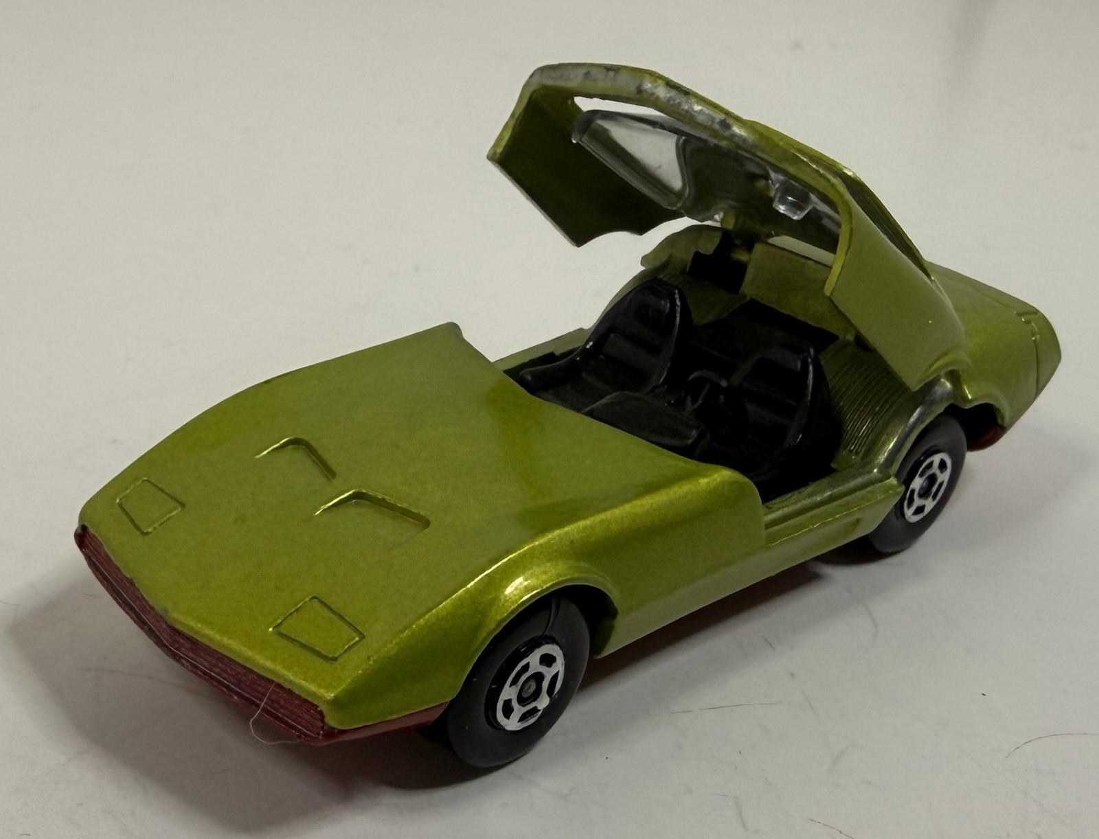 Lesney Matchbox 1970 Superfast Dodge Challenger MKIII 1:64 Diecast NM/Mint