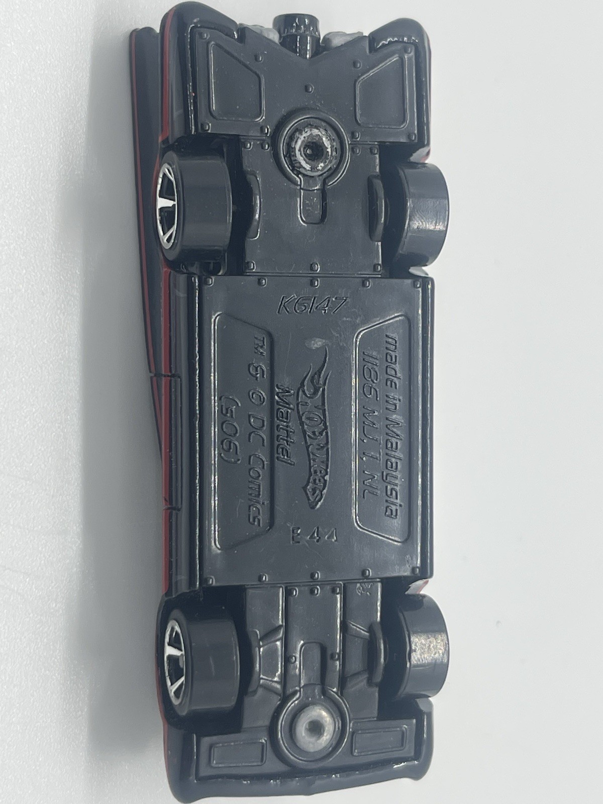 Hot Wheels Batman Classic TV Series Batmobile Car K647 DC Superhero Mattel 2014
