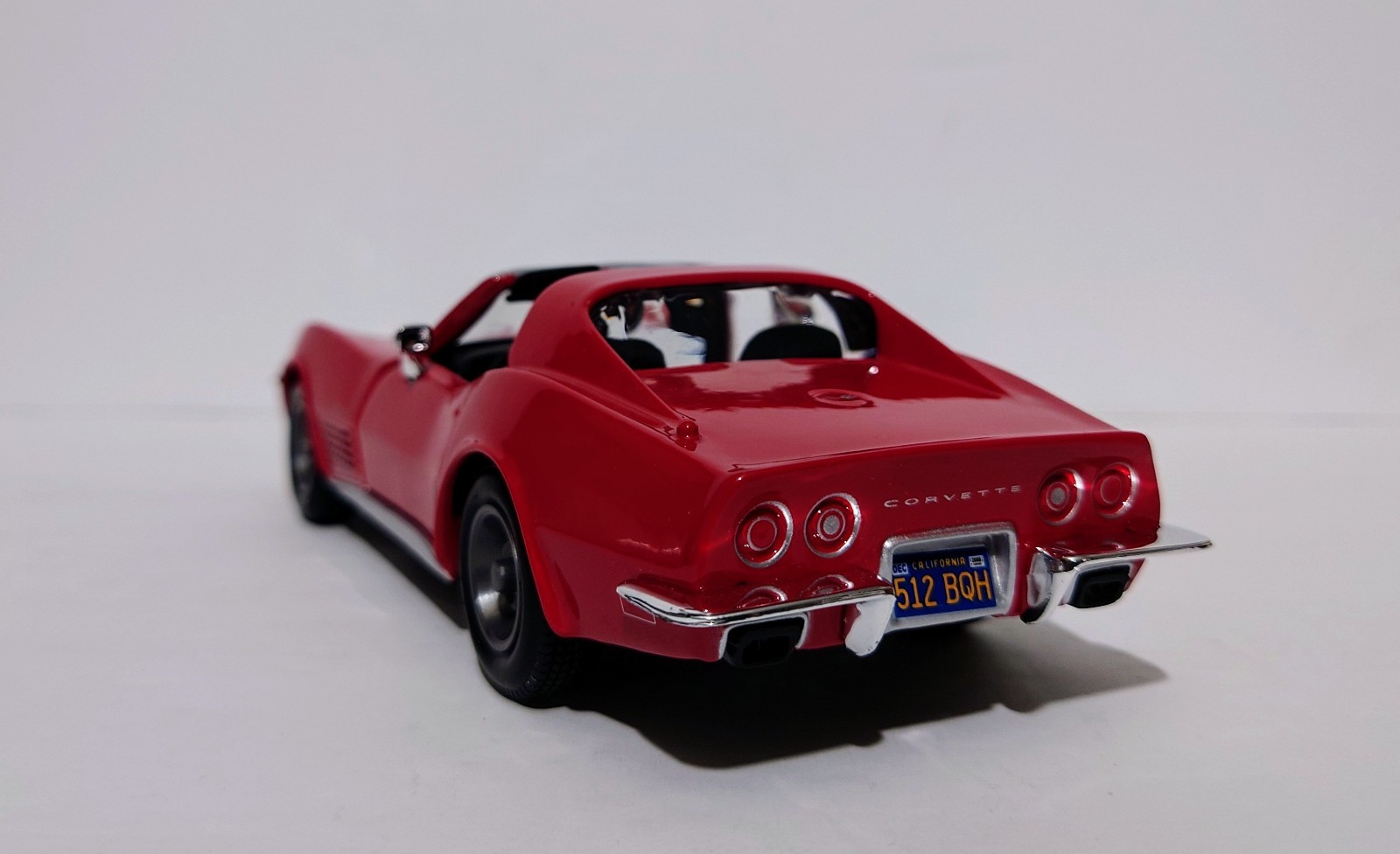 Maisto Special Edition 1970 Chevrolet Corvette T Top Red 1/24 Diecast