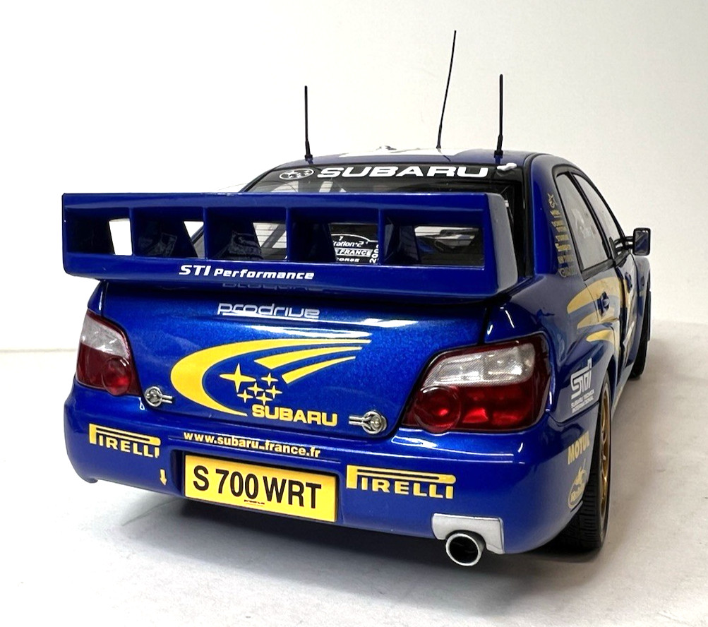 AutoArt Subaru Impreza WRX 1/18 Diecast Rally Car #7 Solberg Mills Case Display