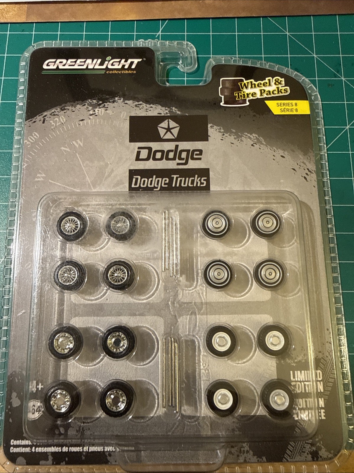 Greenlight Wheel And Tire Pack Dodge Trucks