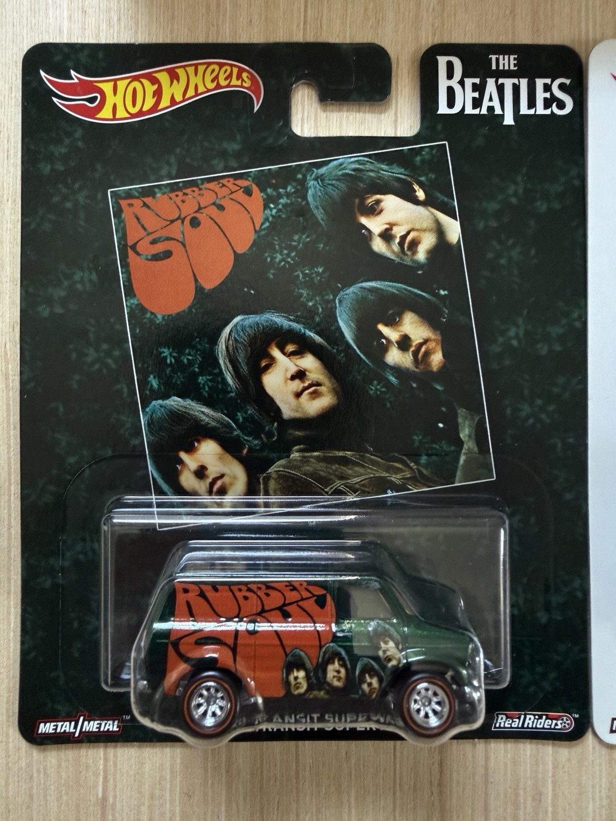 Hot Wheels The Beatles Premium 5-Car Box Set – Pop Culture Real Riders – NEW