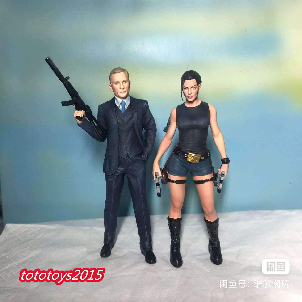 2pcs 1/18 Angelina Jolie &James Bond Miniture 4”Figure Doll Fit Cars Vehicles