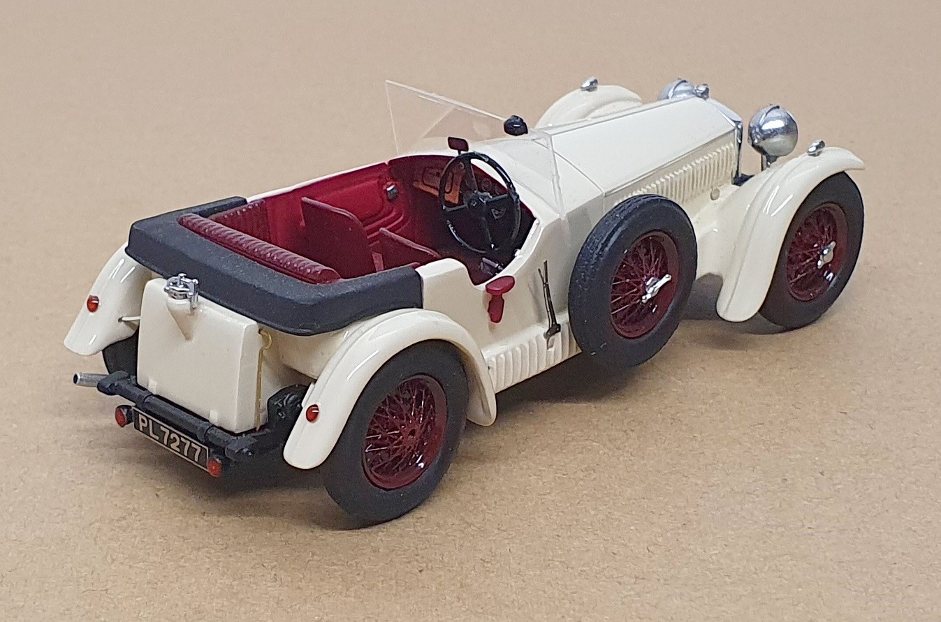 Matrix 1/43 Scale LIB036 – 1930 Invicta S-Type 4.5L Tourer Cabrio – Cream